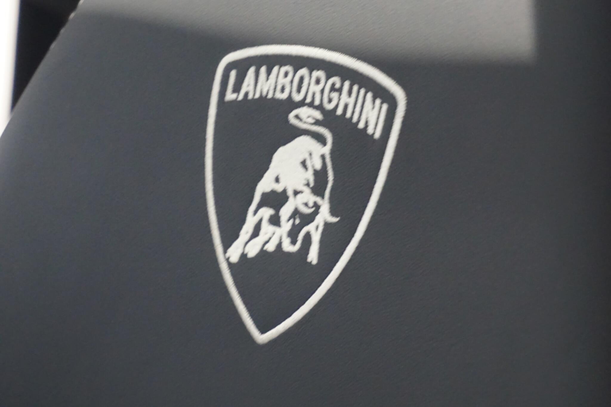 Lamborghini Urus 4.0 V8 BiTurbo SUV 5dr Petrol Auto 4WD Euro 6 (650 ps)